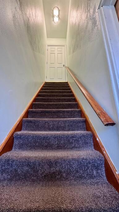 Near The Falls Two Bedroom - 5 Min Walk To Clifton Niagara Falls Exteriér fotografie