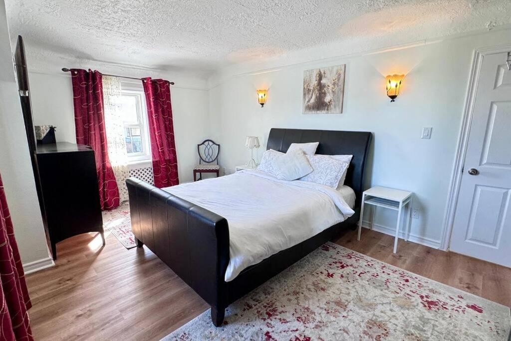 Near The Falls Two Bedroom - 5 Min Walk To Clifton Niagara Falls Exteriér fotografie