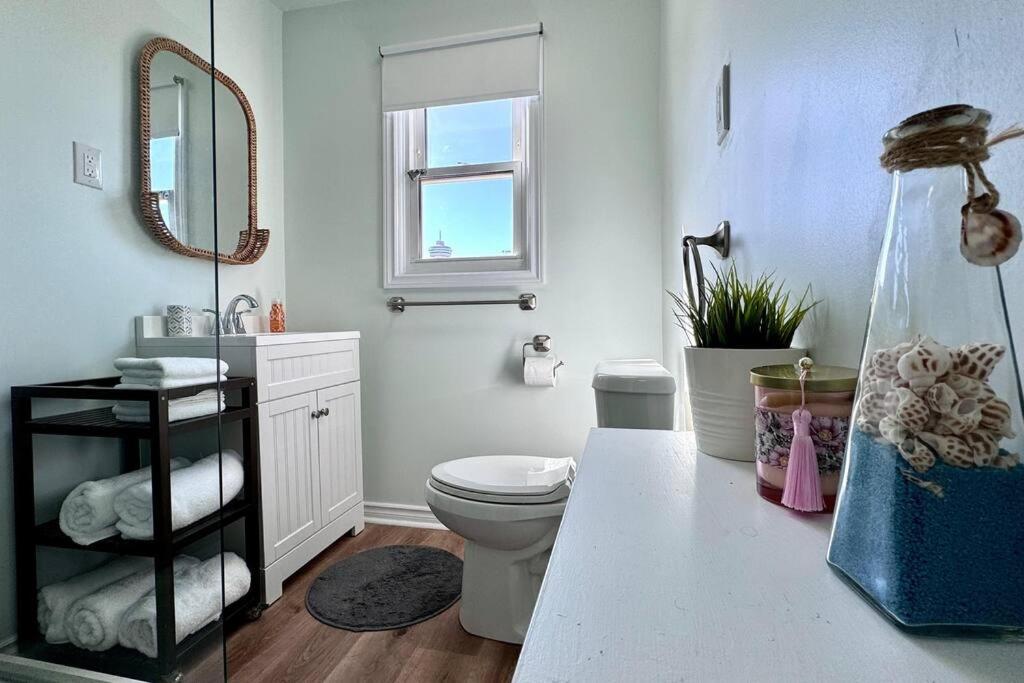 Near The Falls Two Bedroom - 5 Min Walk To Clifton Niagara Falls Exteriér fotografie