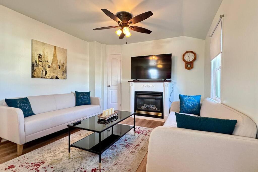 Near The Falls Two Bedroom - 5 Min Walk To Clifton Niagara Falls Exteriér fotografie